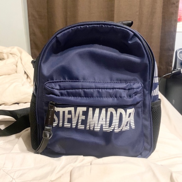 steve madden sports bag